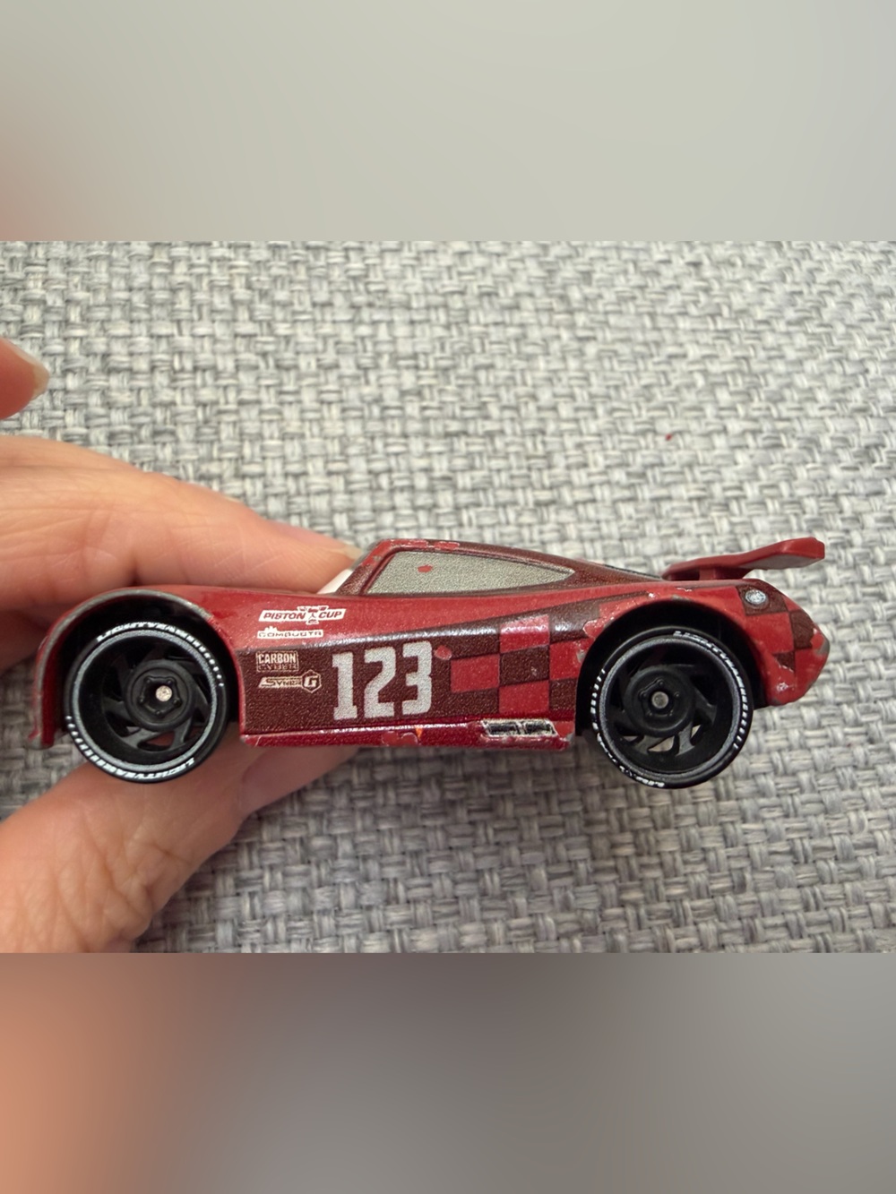 Pixar Cars Jonas Carvers diecast